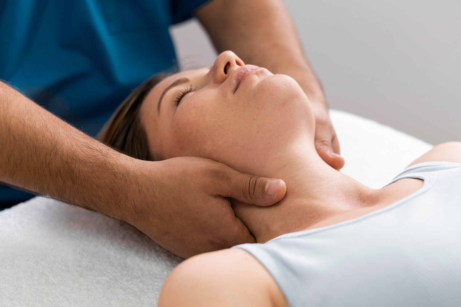 Deep Tissue vs. Sports Massage: Which One Is Right for Your Needs?